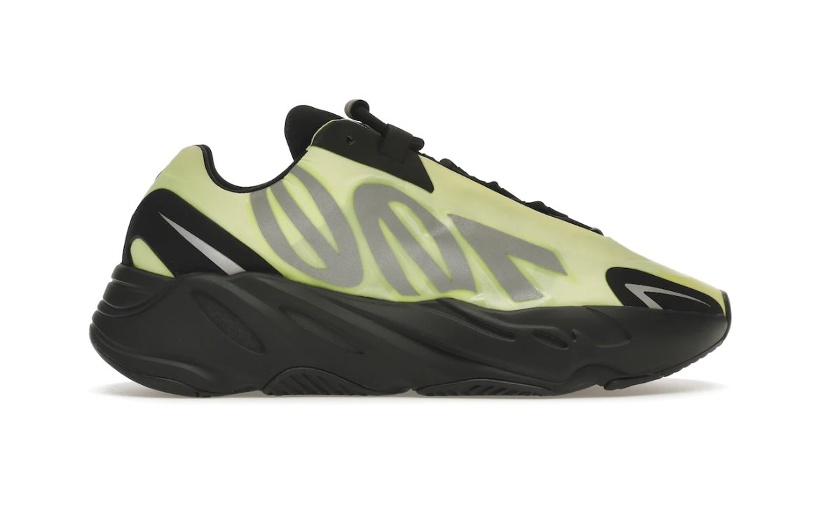 Yeezy offers Adidas 700